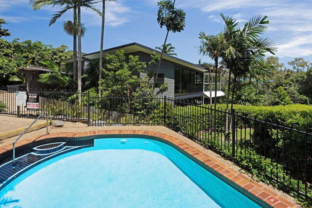 Oasis 1, 2 Bedroom, 1 Bathroom Apartment With Buggy! Hamilton Island Bagian luar foto